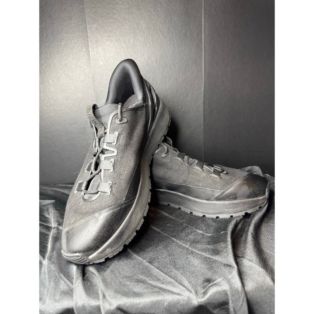 Men’s Size 11.5 Kizik Roamers